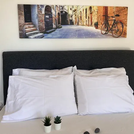 アパート アロニア スタジオ *