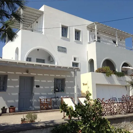 アロニア スタジオ * フィロステファニ