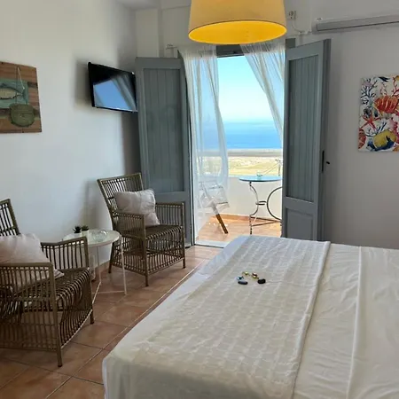 アロニア スタジオ * フィロステファニ