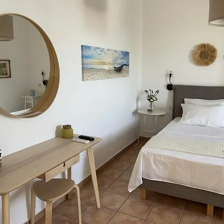 アロニア スタジオ