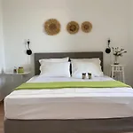阿罗尼亚公寓酒店